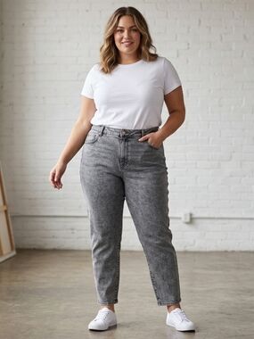 Tori High-Rise Grey Cropped Mom Jeans Size 24